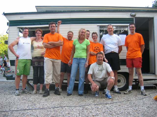 6KAMP 2006 Dorpshuis Vierhouten (Oranje/ijsvereniging)