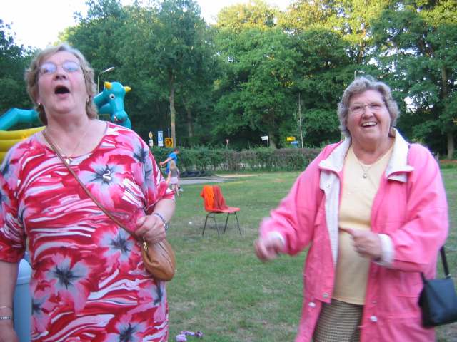 6KAMP 2006 Dorpshuis Vierhouten (Oranje/ijsvereniging)