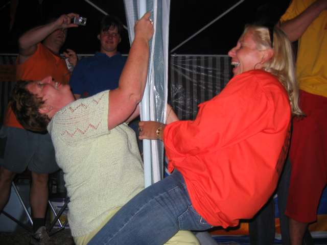 6KAMP 2006 Dorpshuis Vierhouten (Oranje/ijsvereniging)