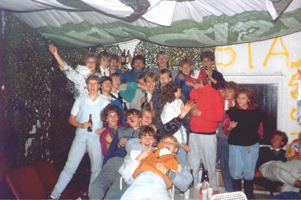 Het hele stel (behalve kotsenden)